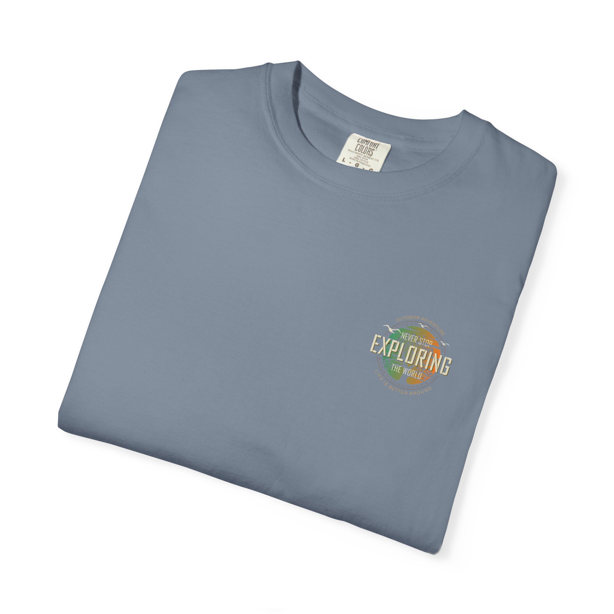 Road Trip Graphic T-shirt | Vintage Camera Collage, Back Print - Görsel 11