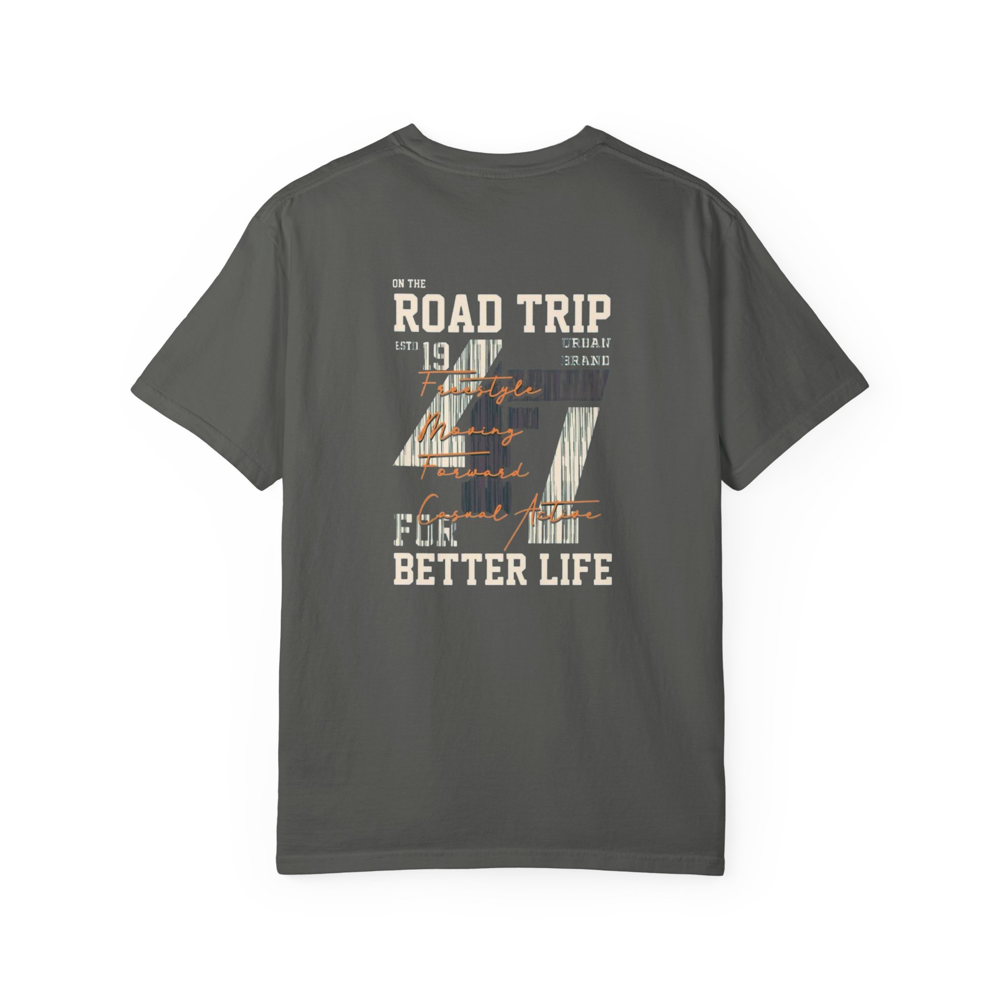 Road Trip Graphic T-shirt | Vintage Camera Collage, Back Print - Görsel 2
