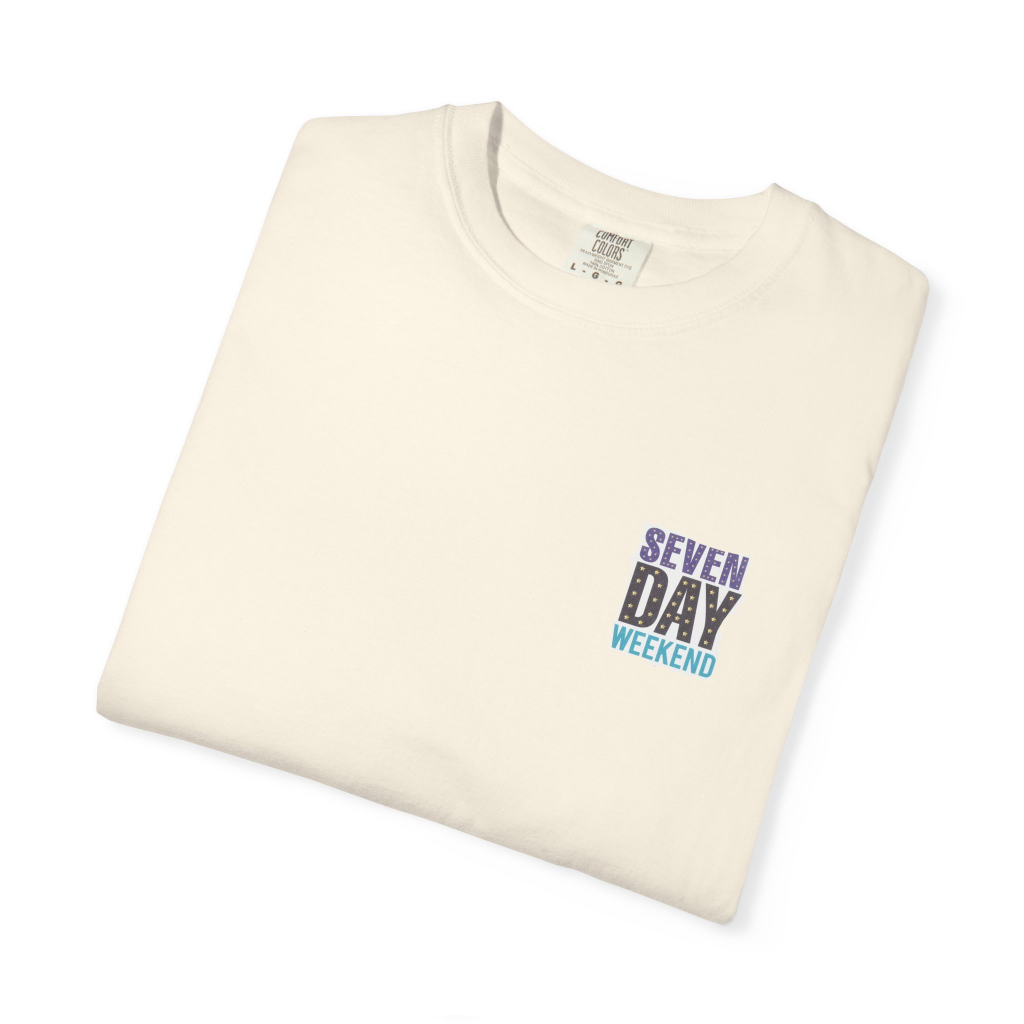 Happily Retired graphic T-shirt | Seven Day Weekend pocket design - Görsel 7